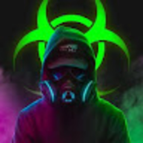 Profile Picture of Pandit Pandit (@pndt0786) on Poshmark