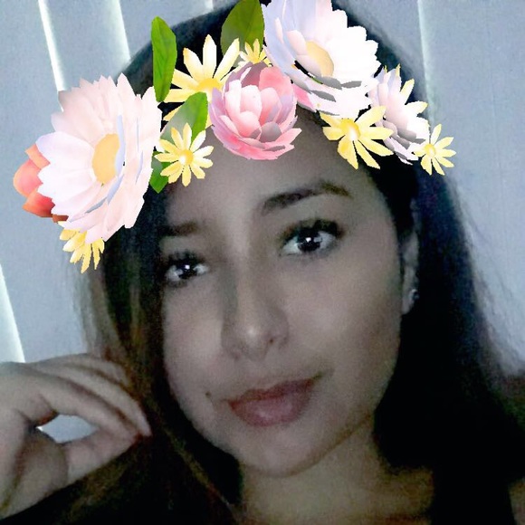 Profile Picture of Janet Delgado (@janetdelgado97) on Poshmark