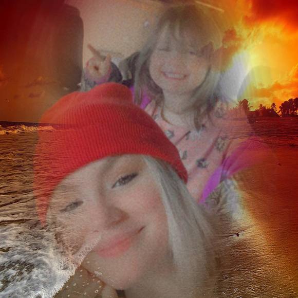 Profile Picture of Dianne Dunckley (@ddunckley) on Poshmark