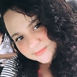 Profile Picture of Débora Fernandes (@debysnande) on Instagram