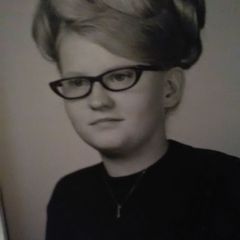 Profile Picture of joannboring (@joannboring) on Tiktok