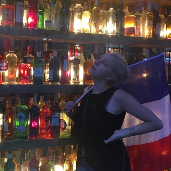 Profile Picture of Lauren Ibenthal (@standard1) on Poshmark