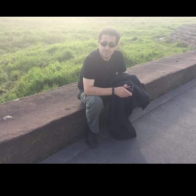 Profile Picture of Benyamin Roghanchi (@DarkLan51834960) on Twitter