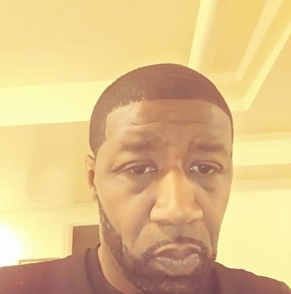 Profile Picture of Jerome Hayes (@jhayes732001) on Poshmark