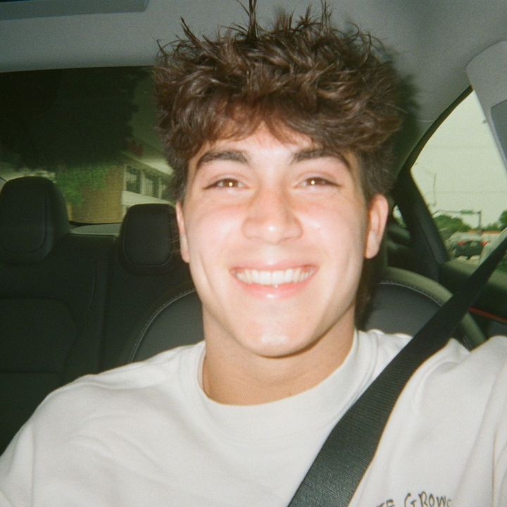 Profile Picture of Bryan◼️ (@bryan_p33) on Tiktok