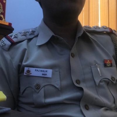 Profile Picture of 🇮🇳 सत्यम शिवम् सुंदरम OSHO🇮🇳 (@raj_malik9999) on Twitter