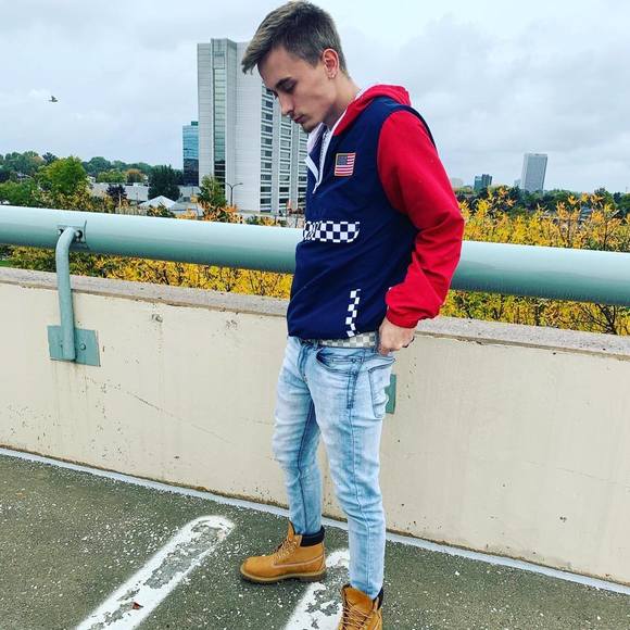 Profile Picture of Jordan Gorecki (@jordangorecki) on Poshmark