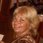 Profile Picture of Danielle Poirier (@danielle_peartree) on Instagram