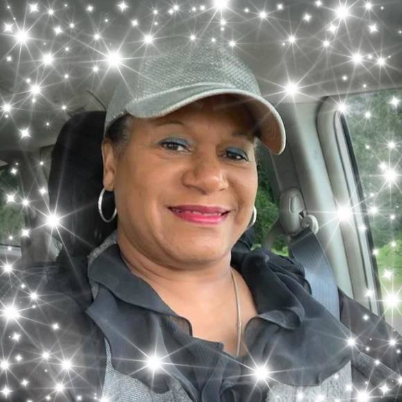 Profile Picture of Bettye l Hooks (@hooksbettye2) on Poshmark