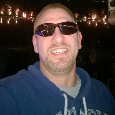 Profile Photo of Deron Mutzabaugh (@mutz3483_deron) on Twitter