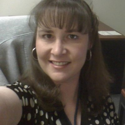 Profile Picture of Lisa Mullaney (@lmmullaney) on Twitter