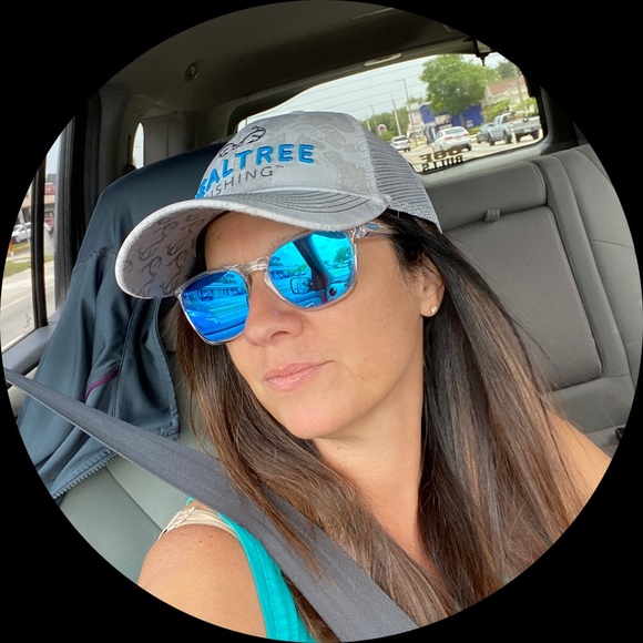 Profile Picture of Kelly Matysik (@kmatysik) on Poshmark