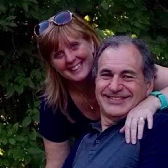 Sandy Walbesser - Poshmark Profile Picture of Sandy Walbesser (@sandywalbesser) on Poshmark