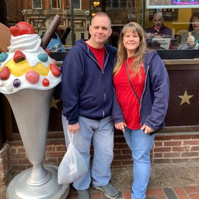 Profile Picture of Mike Self (@mikeself87) on Twitter