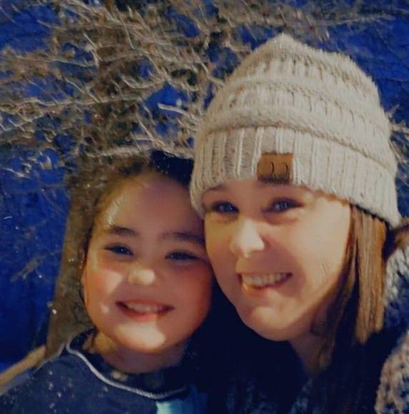 Profile Picture of Stacey Beloney (@darling2804) on Poshmark