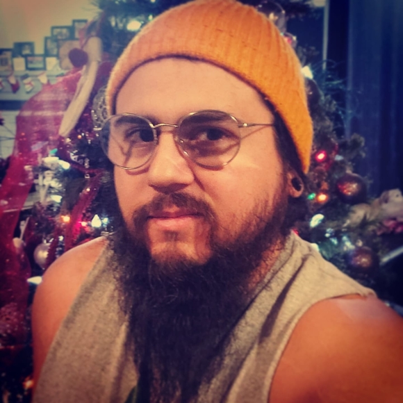 Profile Picture of Ivan Arredondo (@ivanarredondo) on Poshmark