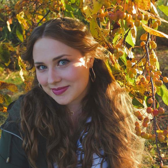 Haley Burger - Poshmark Profile Picture of Haley Burger (@hnburger) on Poshmark