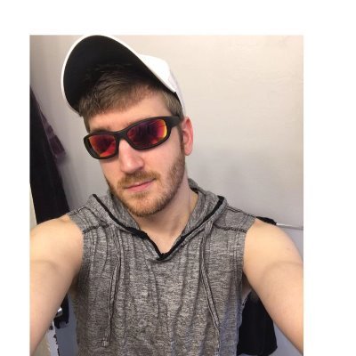 Profile Picture of Matt Laurie (@Zoose53) on Twitter