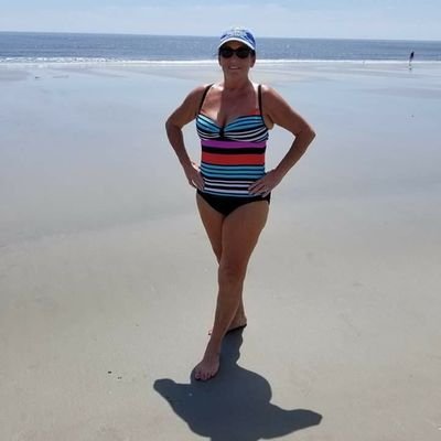 Profile Picture of Denise Ruby (@jucelady) on Twitter