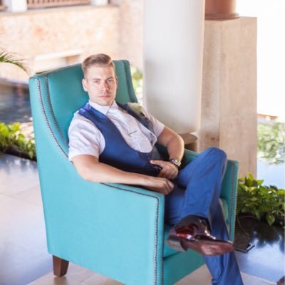 Profile Picture of Mark Burgess (@MarkJeweller) on Twitter