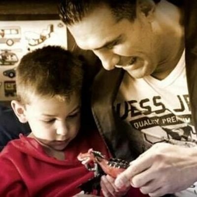 Profile Picture of Alberto El Patron (@PrideOfMexico) on Twitter