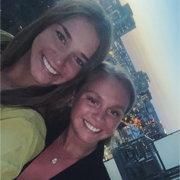 Profile Picture of Hailey Mohr (@haileymohr762) on Poshmark