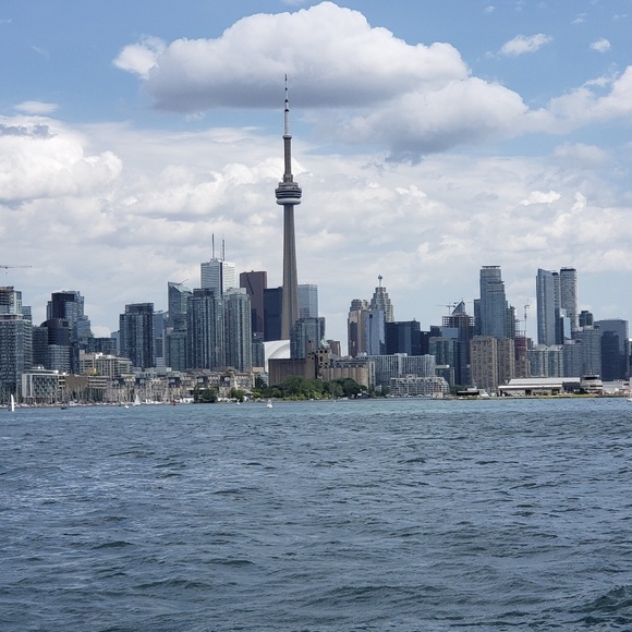 Jennifer Saddler - Poshmark Profile Picture of Jennifer Saddler (@jennylynn1980) on Poshmark