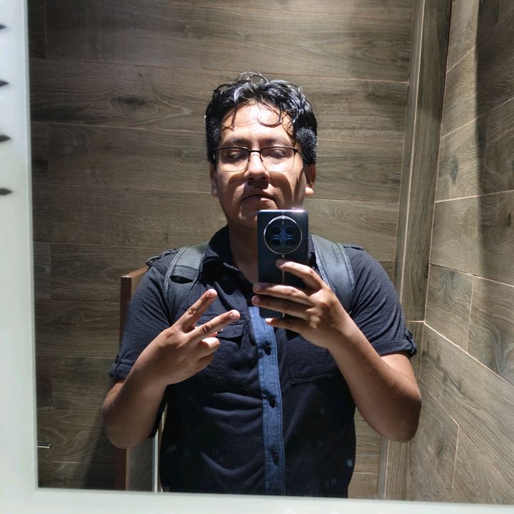 Profile Picture of Daniel Noel (@danielkryp) on Tiktok