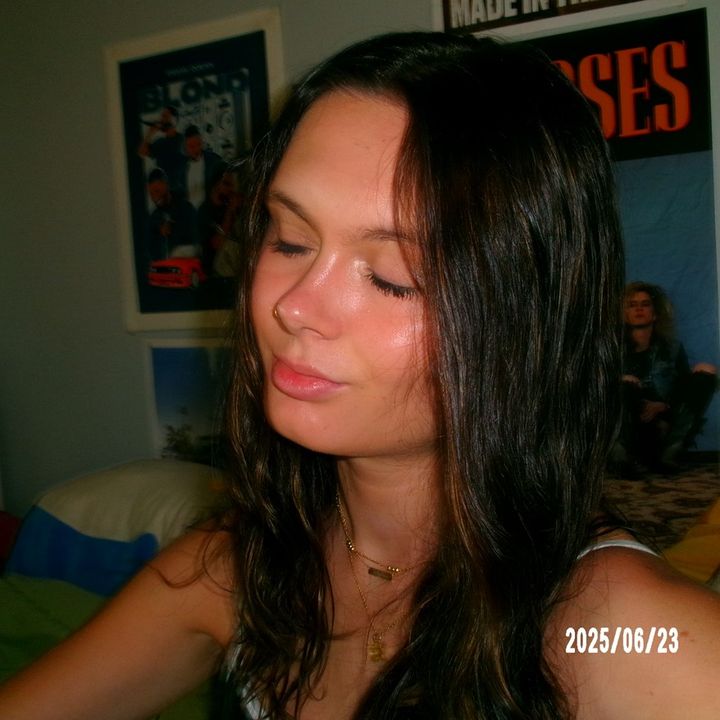 Profile Picture of gretchen ᨒ↟ (@gretchen_graves) on Tiktok