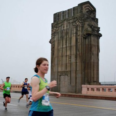 Profile Picture of Meredith Hale (@artrunbrarian) on Twitter