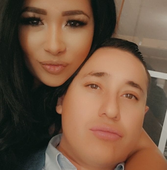 Profile Picture of Iris Dominguez (@albapalma3) on Poshmark