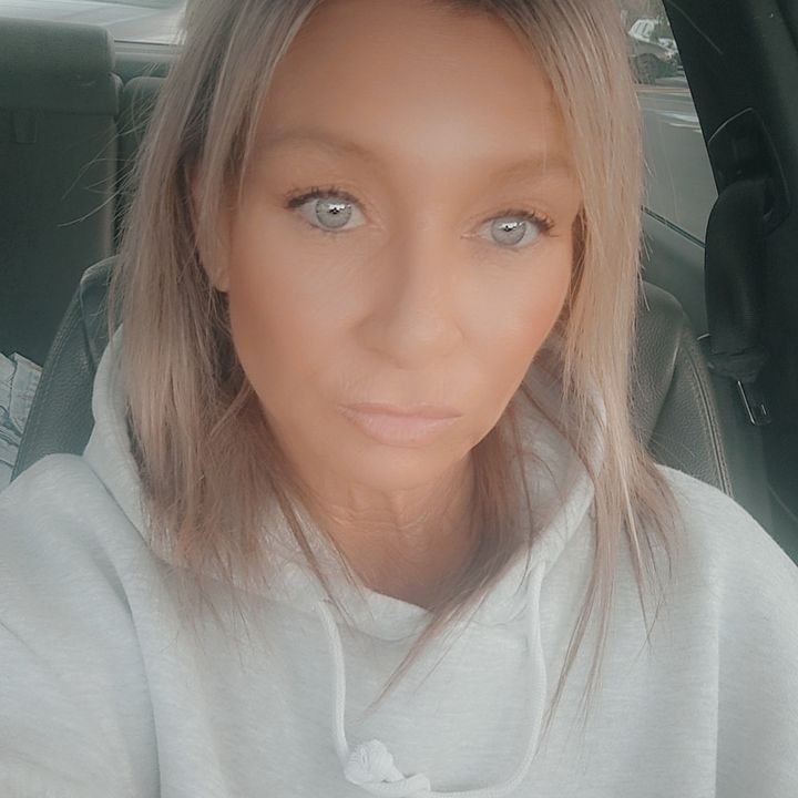 Profile Picture of Mandy Cornwell (@mandycornwell8) on Tiktok