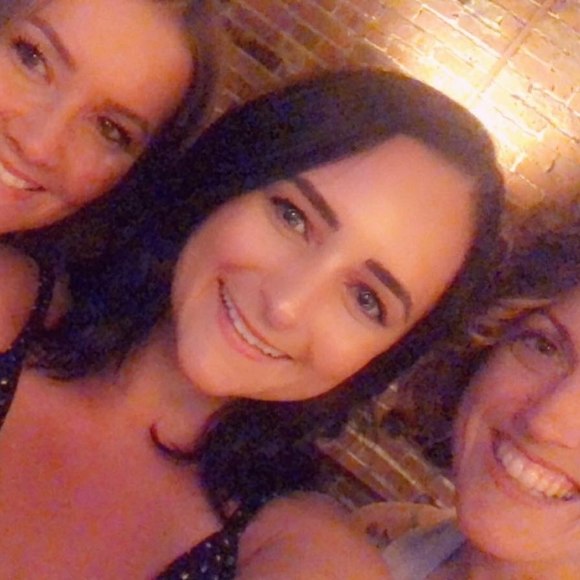 Kiki Trulli - Poshmark Profile Picture of Kiki Trulli (@kikitrulli) on Poshmark