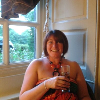 Profile Picture of Janet Coe (@janbot67) on Twitter