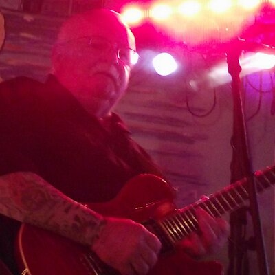 Profile Picture of Keith Brooks (@GuitarFuzzy) on Twitter