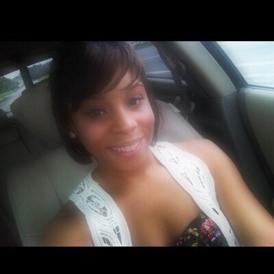 Profile Picture of Deanna Mitchell (@Sade_17) on Twitter
