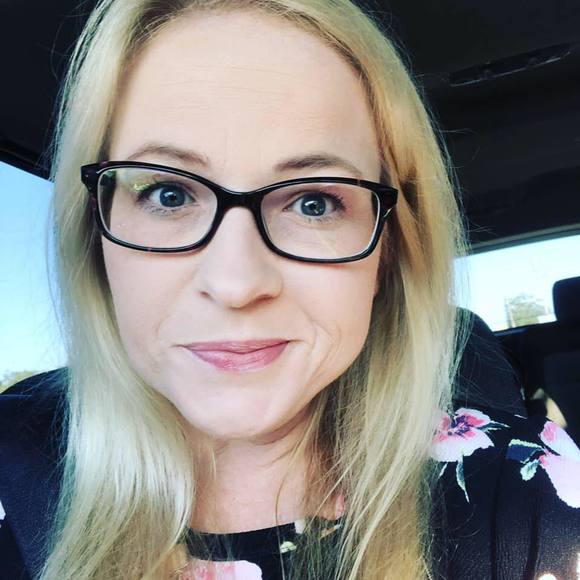 Profile Picture of Kimberly Knowles (@kltberly) on Poshmark