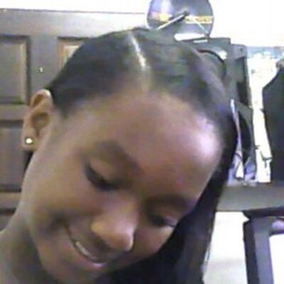 Profile Picture of Renee Chester (@NataliaJeffrey) on Twitter