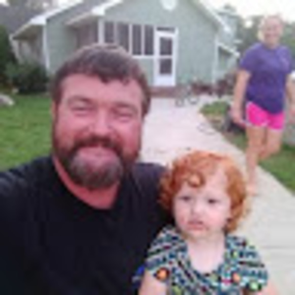 Profile Picture of Matthew Barnes (@matthewbarne336) on Poshmark