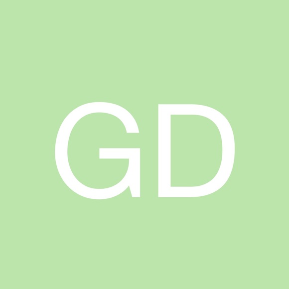 Profile Picture of Guillermo Dawson (@guillermoda198) on Poshmark