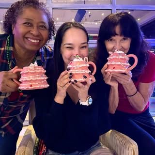 Profile Picture of Leticia Alvarez (@leticiaalvarezyoga) on Instagram