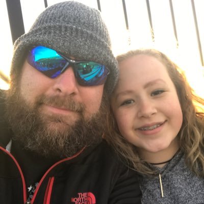 Profile Picture of Mike Hall (@mdoggg1) on Twitter
