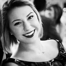 Profile Picture of Kelly Barry (@lunalathrop) on Pinterest