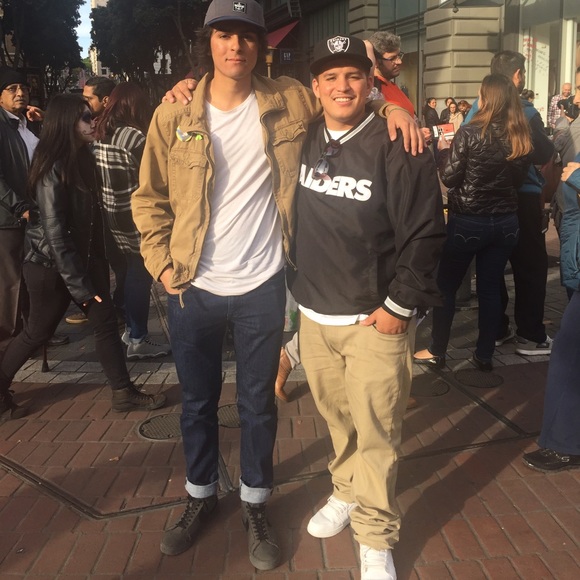 Profile Picture of Armando Ibarra (@mandoson) on Poshmark