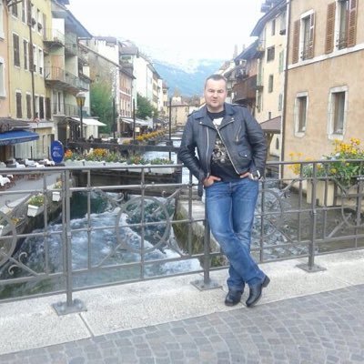 Profile Picture of Robert Nowakowski (@RobertNowakow13) on Twitter