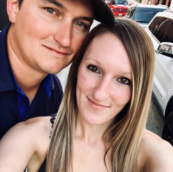 Profile Picture of Alexa Carter (@elixirr07) on Poshmark