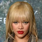 Profile Picture of Robin Rhianna Fenty (@Robin-Rhianna-Fenty) on Facebook