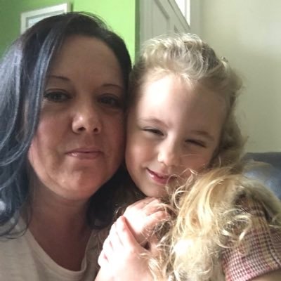 Profile Picture of Joanne Birchall (@birchall73) on Twitter