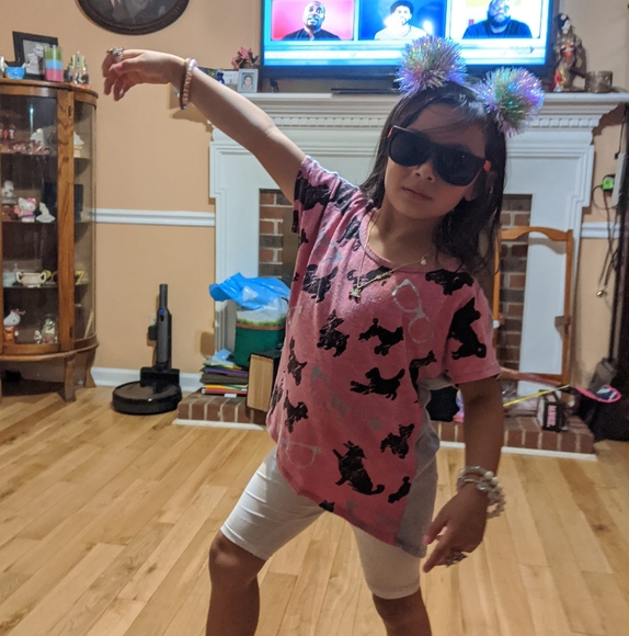 Profile Picture of Jessica Parsons (@jessicanparsons) on Poshmark