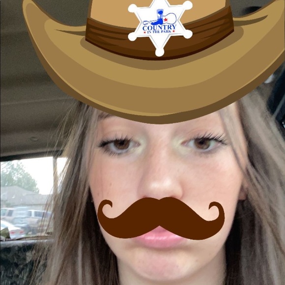 Profile Picture of Katie Tacker (@katie2156) on Poshmark